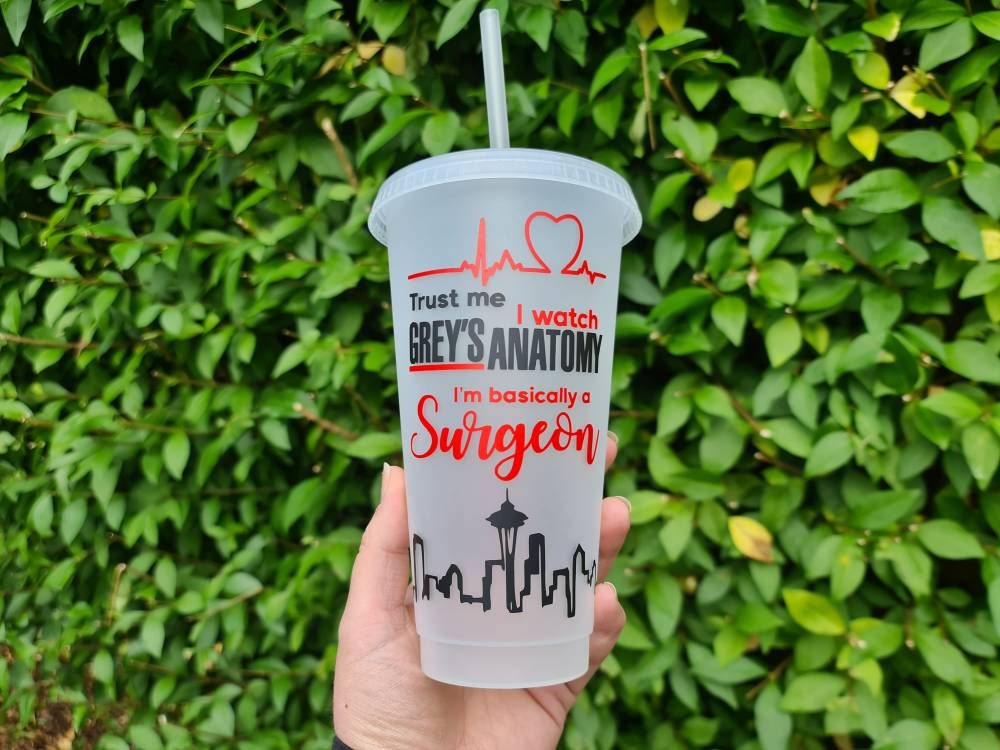 Grey's Anatomy Season 19 / Basically a surgeon 24oz Cold Cup / Starbucks Custom Tumbler Cup / Reusable Greys Anatomy Quotes Straw and Lid